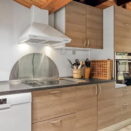 Holiday home Patrizia - 1km From The Sea By Interhome